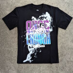 SOUTH Pole Men's Graphic T-shirt Size Medium Black Purple